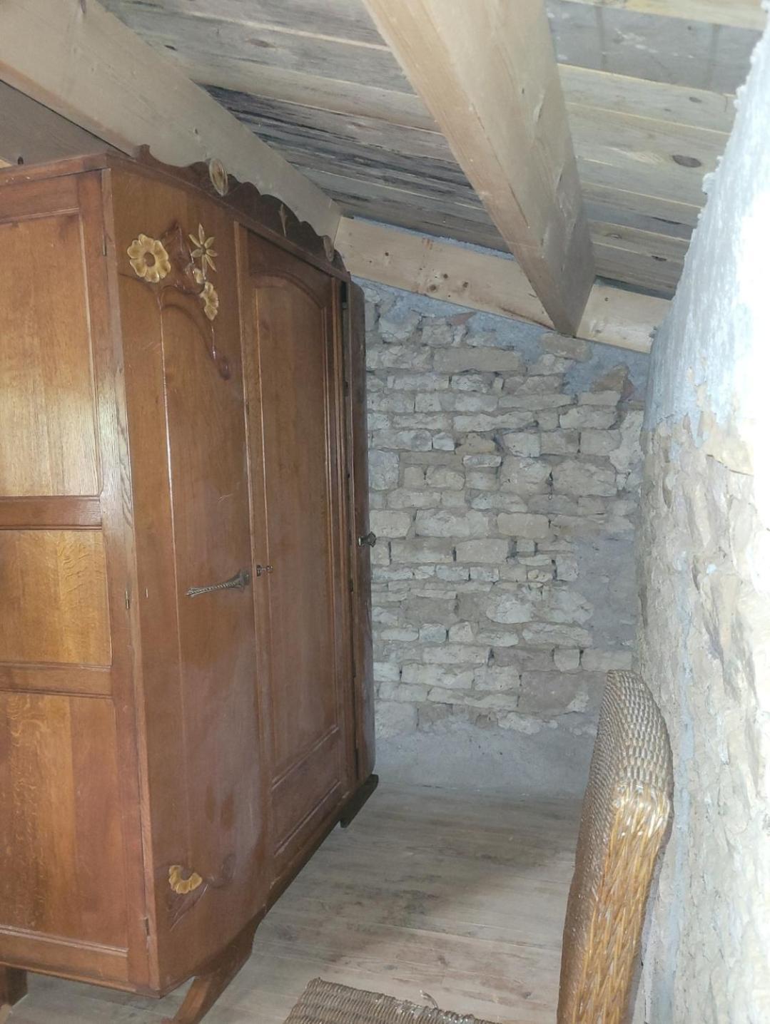 Nuit Insolite, Chambre Au Dessus D'Une Etable La Chapelle-Themer Zewnętrze zdjęcie