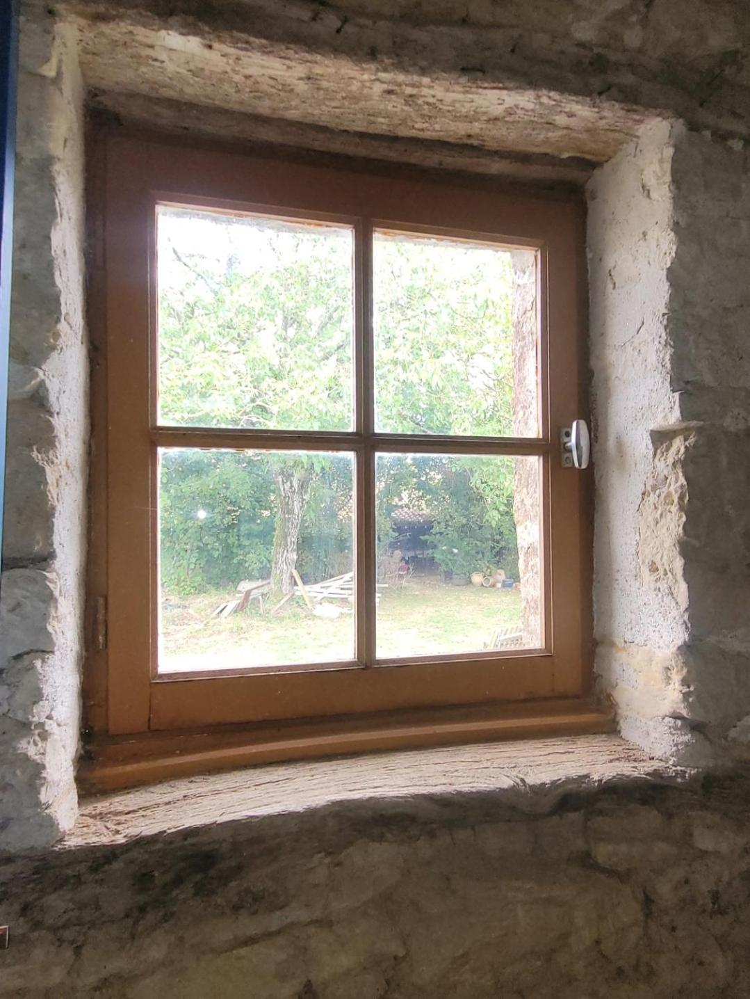 Nuit Insolite, Chambre Au Dessus D'Une Etable La Chapelle-Themer Zewnętrze zdjęcie